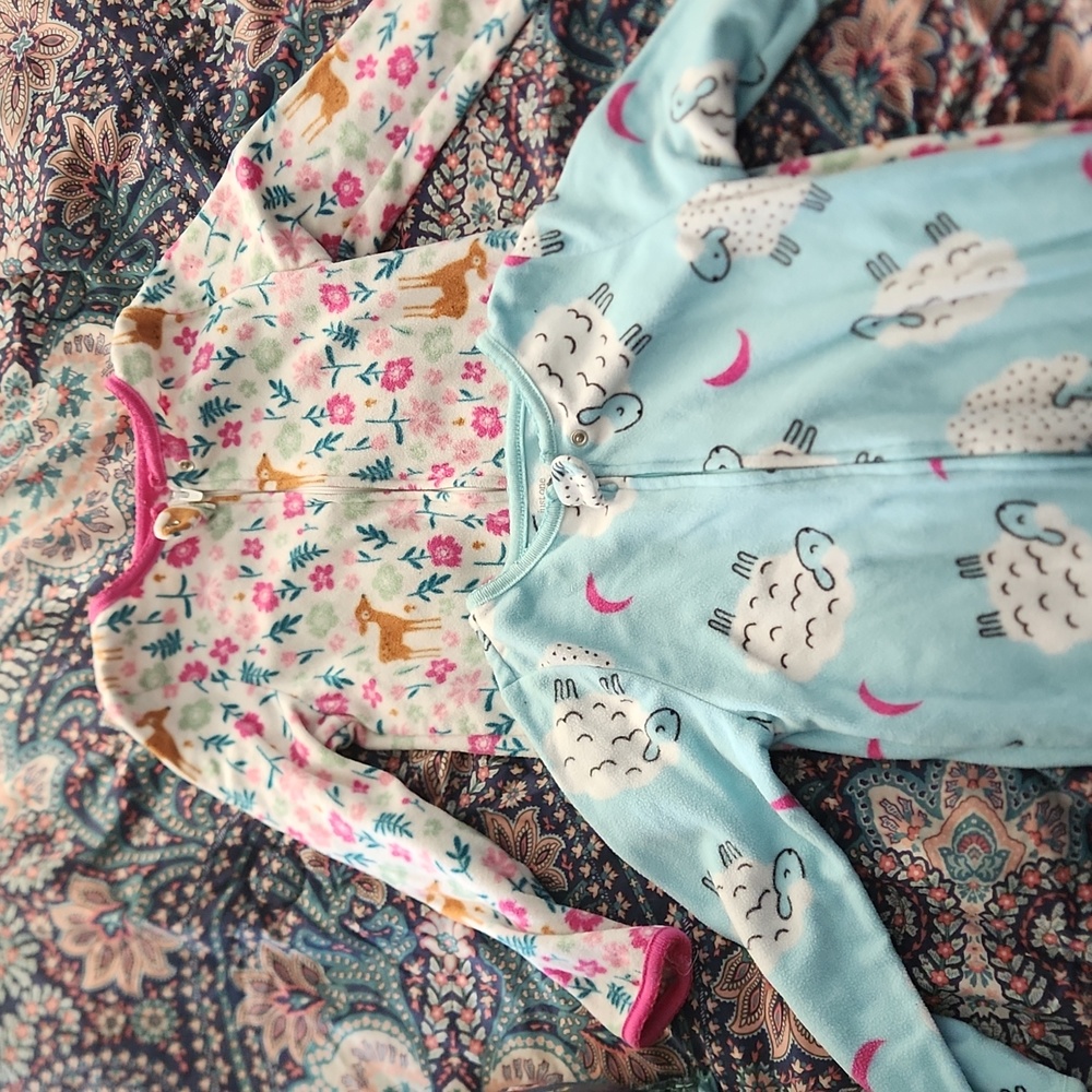 Kids onesie pajamas,  size 4t